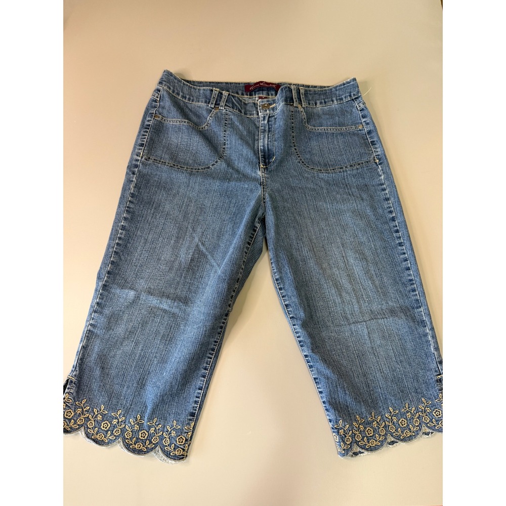 Gloria Vanderbilt Womens Embroidered Scallop Hem Capri Jeans Blue Denim Size 16